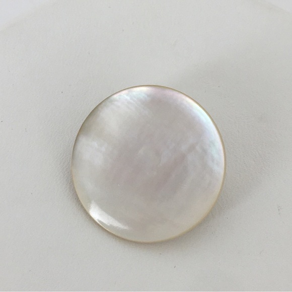 Vintage Mother of Pearl Heart Earrings and Circle Brooch Old Estate Jewelry Lot - Picture 3 of 11